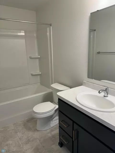 2513 Fulton Loop S, Fargo, ND 58104 photo 10