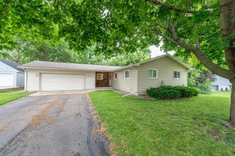 300 W Welcome Ave, Mankato, MN 56001