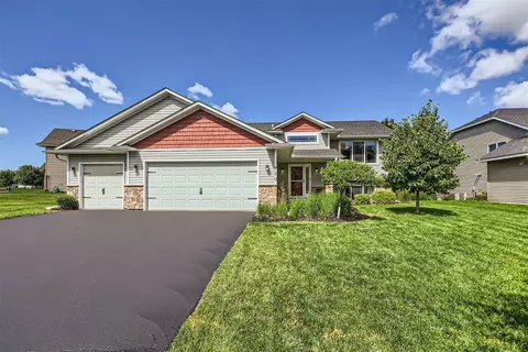 750 Kadler Ave NE, Hanover, MN 55341