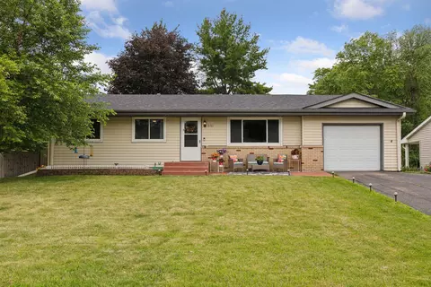8701 40 12 Ave N, New Hope, MN 55427