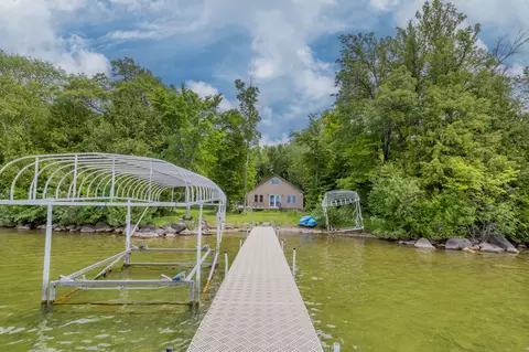 10769 Sugar Point Dr NW, Cass Lake, MN 56633