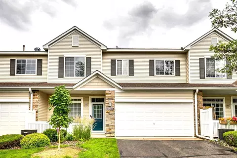 15672 Emerald Dr N #7, Hugo, MN 55038