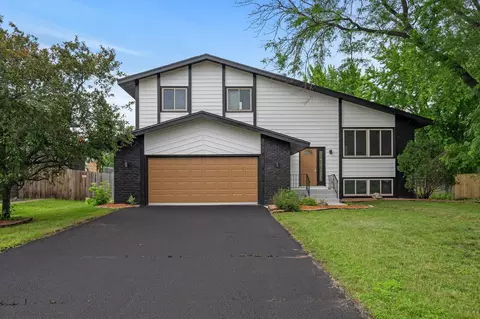 8024 Morgan Cir N, Brooklyn Park, MN 55444
