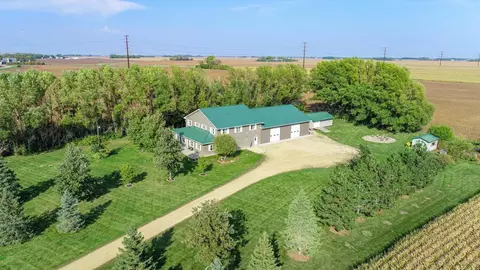 51443 421st Ave, North Mankato, MN 56003