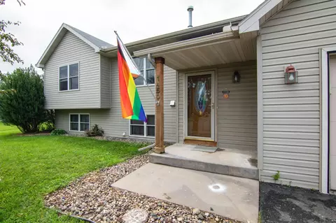 1450 Summit St, Baldwin, WI 54002