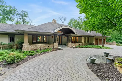 1280 Lyman Ave, Wayzata, MN 55391