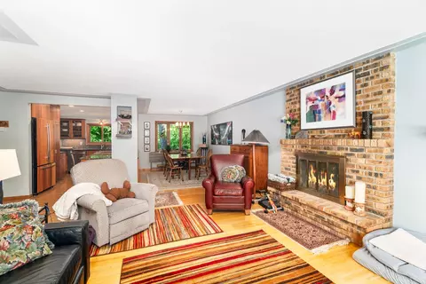 414 Pinewood Ln, Duluth, MN 55804 photo 6