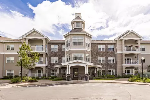 4042 Haines Rd #208, Duluth, MN 55811