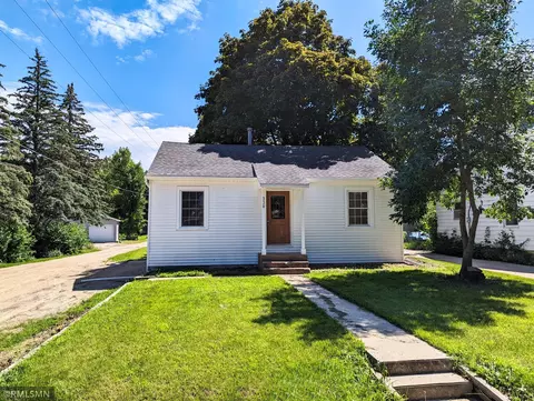 330 Elm Ave E, Hector, MN 55342