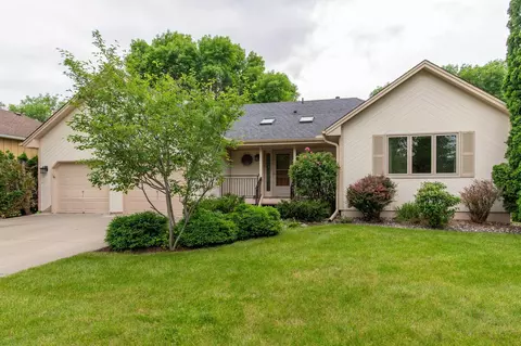 8803 Dallas Ln N, Maple Grove, MN 55369