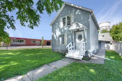 602 10 St N, Fargo, ND 58102