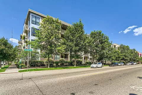 2565 Franklin Ave #208, Saint Paul, MN 55114