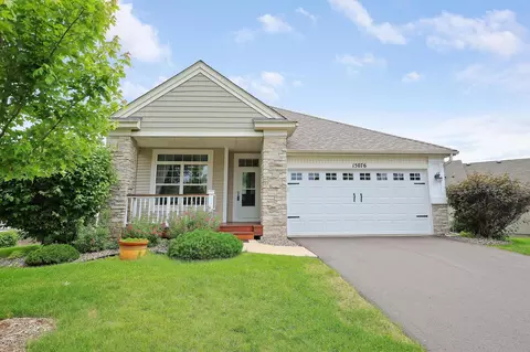 15076 Dutchman Way, Apple Valley, MN 55124