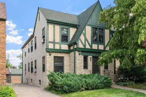 3925 Bryant Ave S #4, Minneapolis, MN 55409