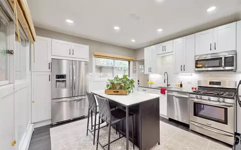 2514 Jackson St NE, Minneapolis, MN 55418