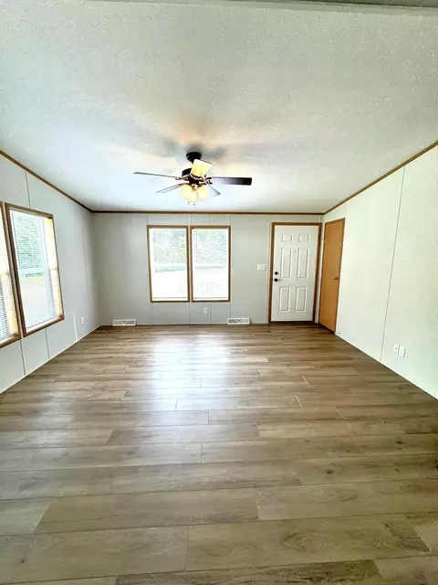 21624 Elmwood Cir, Nevis, MN 56467 photo 6