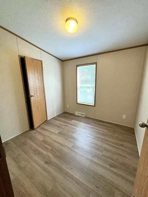 21624 Elmwood Cir, Nevis, MN 56467 photo 9