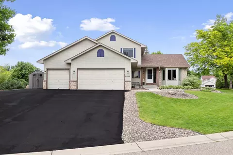 8510 Woodland Curv, Saint Bonifacius, MN 55375