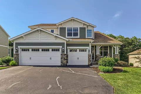 11561 Riverstone Trl, Woodbury, MN 55129