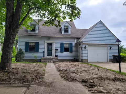 907 Kenwood St, Alexandria, MN 56308