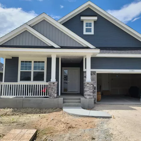 11385 Fieldstone Dr, Maple Grove, MN 55311