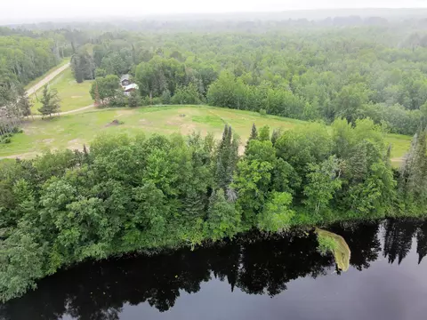 26012 Gibbs Rd, Grand Rapids, MN 55744