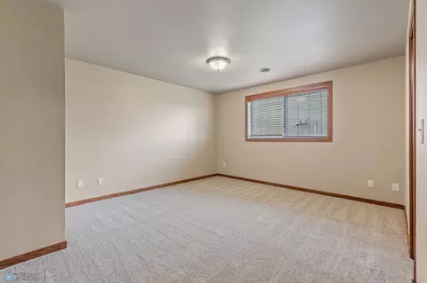 6054 Bennett Ct S, Fargo, ND 58104 photo 20