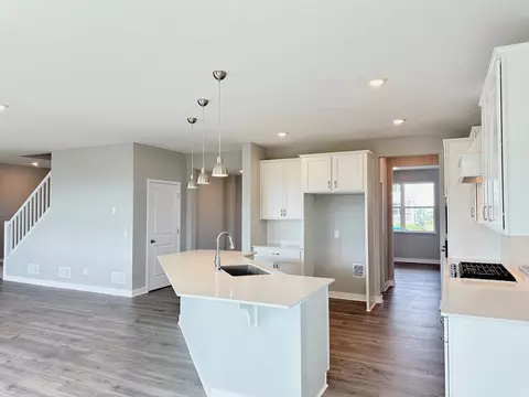 4714 Devonshire Ln, Chaska, MN 55318 photo 6