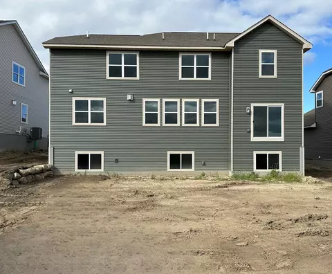 4714 Devonshire Ln, Chaska, MN 55318 photo 2