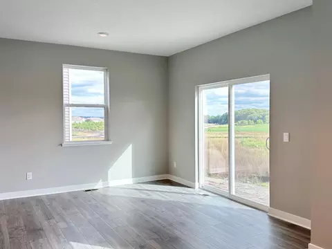 4714 Devonshire Ln, Chaska, MN 55318 photo 20