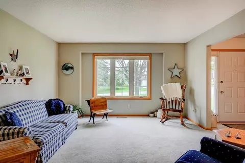 2215 Stephens Way, Saint Cloud, MN 56301 photo 8