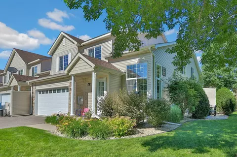 5245 207th St N, Forest Lake, MN 55025