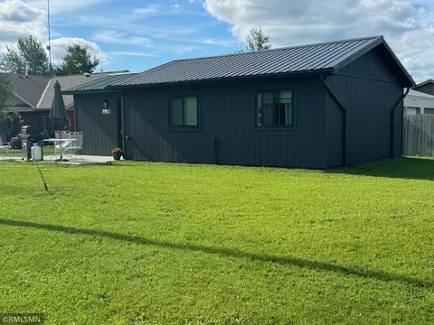 253 Elm St, Mcgregor, MN 55760 photo 5