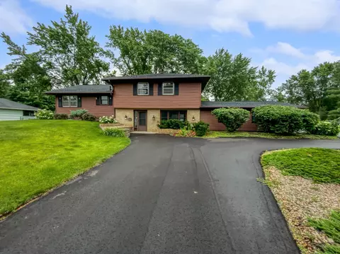 11109 Ewing Ave S, Bloomington, MN 55431
