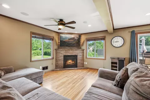 1745 Sartell Ave, Eagan, MN 55122 photo 15