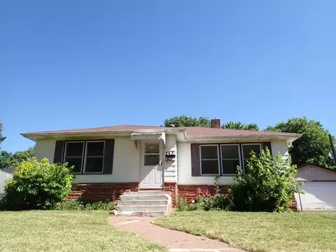 243 Cottage Ave W, Saint Paul, MN 55117