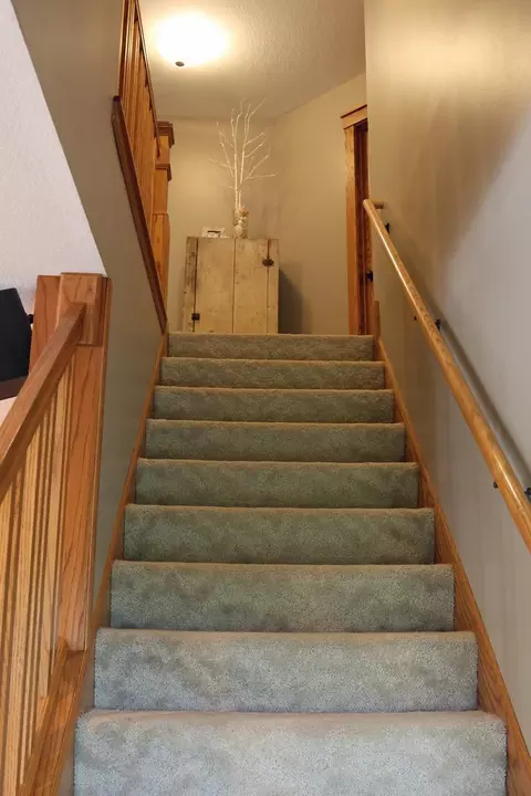 Entry Way - 21831 Hogan Ave, Hampton, MN 55031 photo 1 of 4