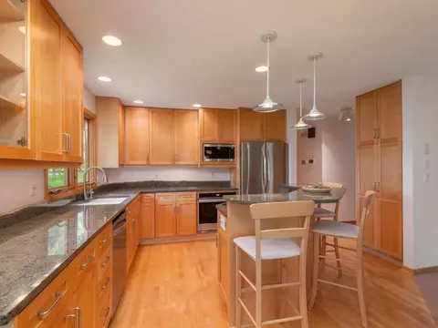 6502 Trail Ln, Corcoran, MN 55340 photo 11