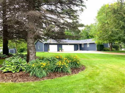 6502 Trail Ln, Corcoran, MN 55340 photo 2