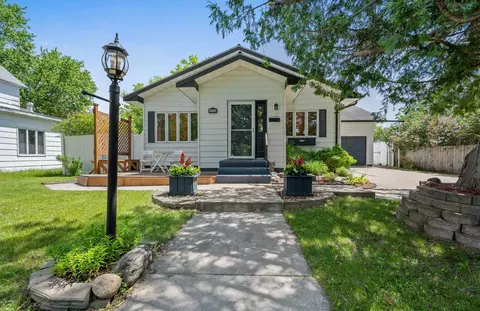820 NW 2nd Ave, Grand Rapids, MN 55744