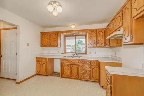 1844 Houle Cir, Centerville, MN 55038 photo 12