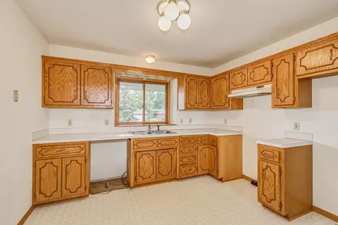 1844 Houle Cir, Centerville, MN 55038 photo 11