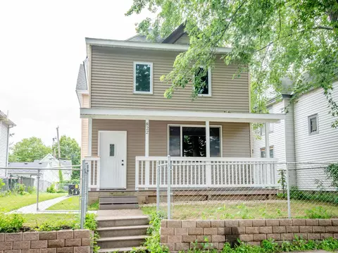 822 Van Buren Ave, Saint Paul, MN 55104