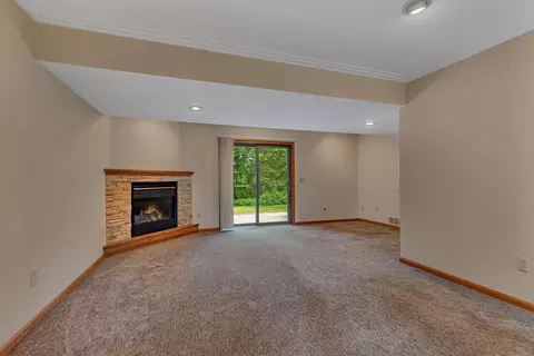 22096 Fairmount Rd, Saint Cloud, MN 56301 photo 16
