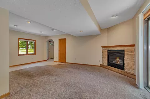 22096 Fairmount Rd, Saint Cloud, MN 56301 photo 17