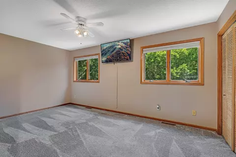 22096 Fairmount Rd, Saint Cloud, MN 56301 photo 13