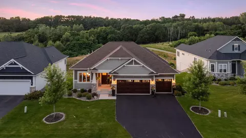 2337 Sherwood Pl, Hudson, WI 54016