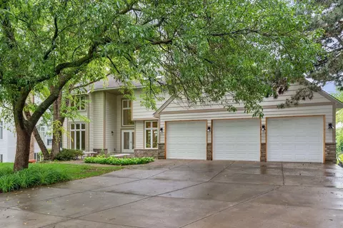 7660 S Bay Dr, Bloomington, MN 55438