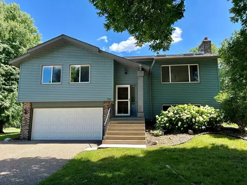7301 Berkshire Way, Maple Grove, MN 55311