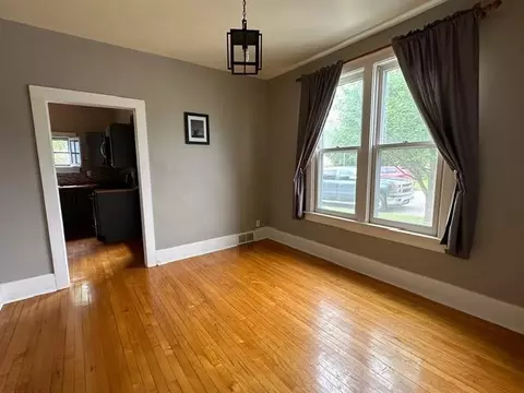 302 E Harvey St, Ely, MN 55731 photo 5